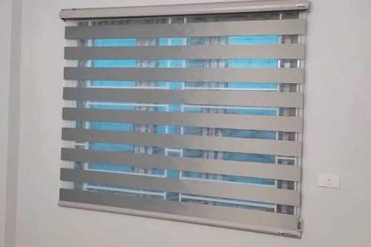 Rèm Cuốn Cầu Vồng Trắng Xám