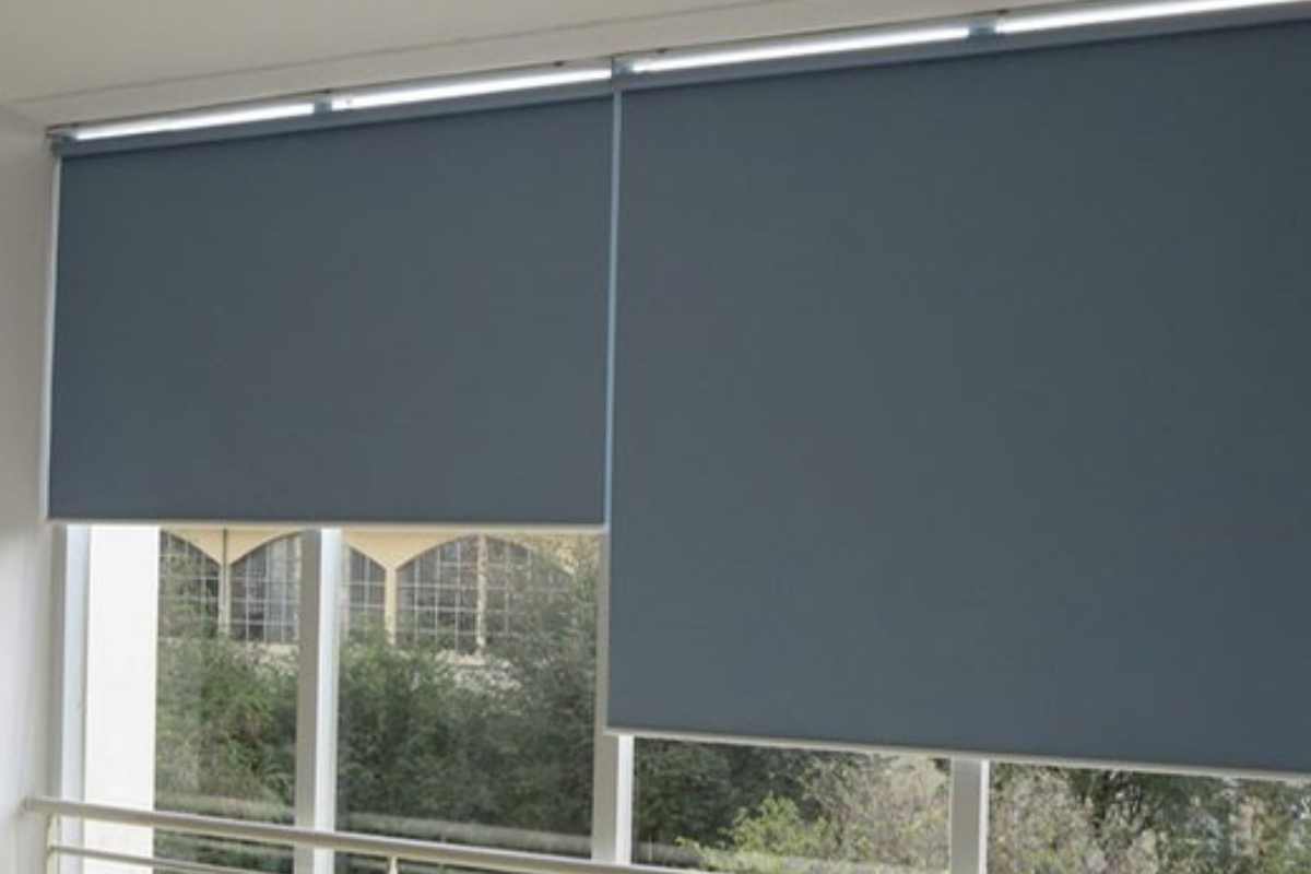 Rèm cuốn vải trơn xám