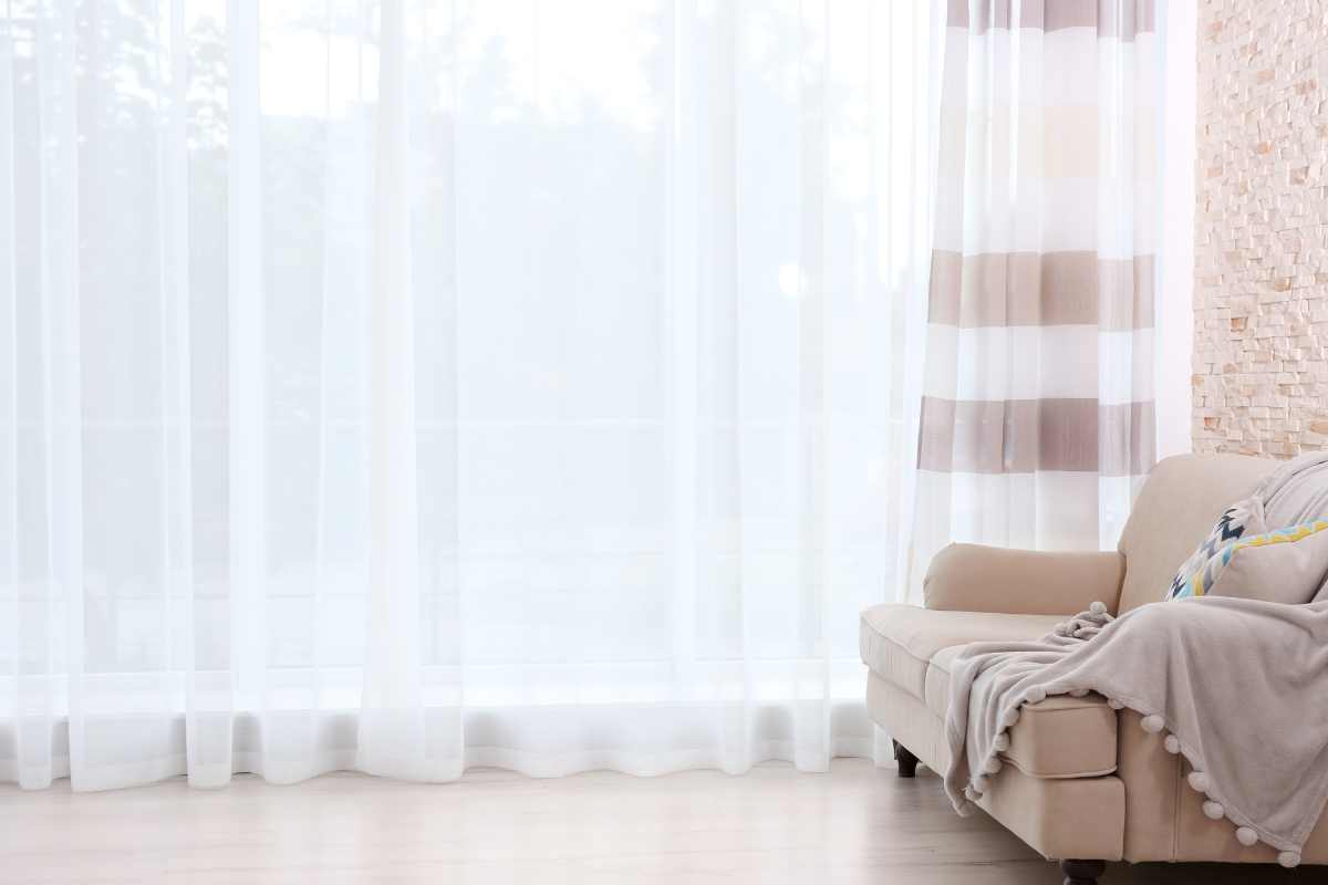 Rèm vải voam trắng tinh