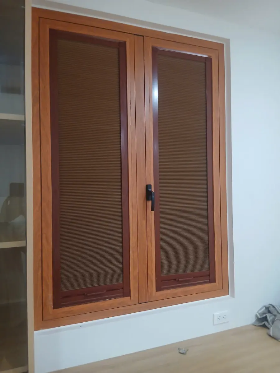Rèm tổ ong cách nhiệt cho cửa kính